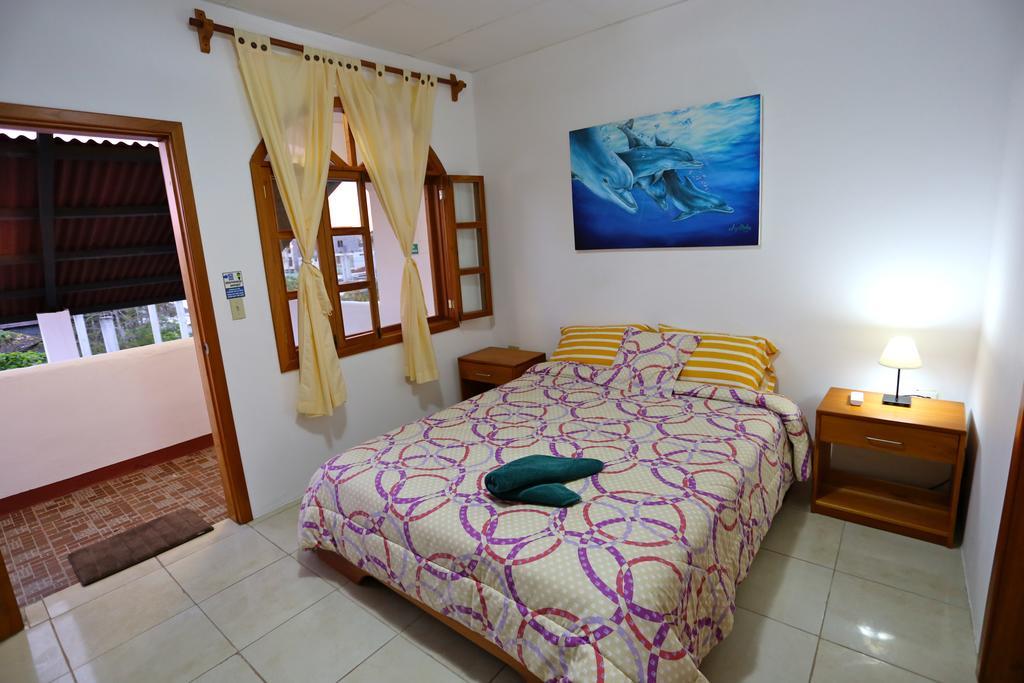 The Galapagos Pearl B&B Puerto Ayora  Kültér fotó